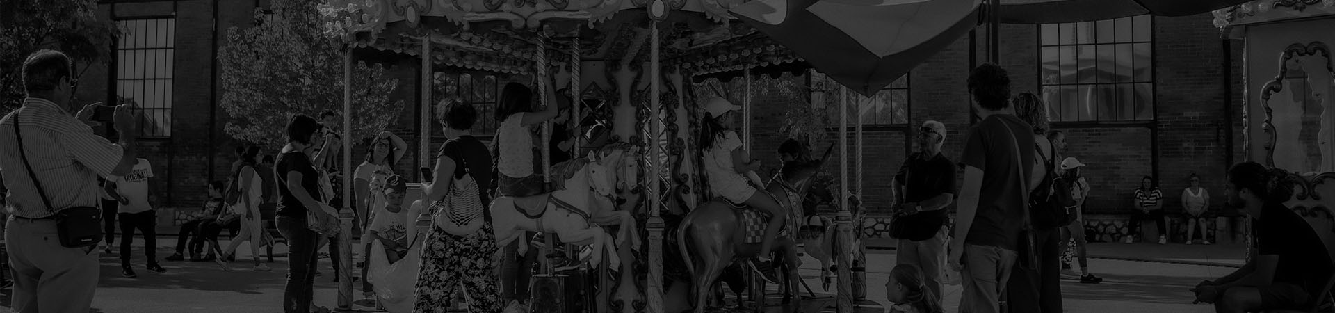 Photo of a victorian-inspired carousel outside the museum during the Festival Vapor
